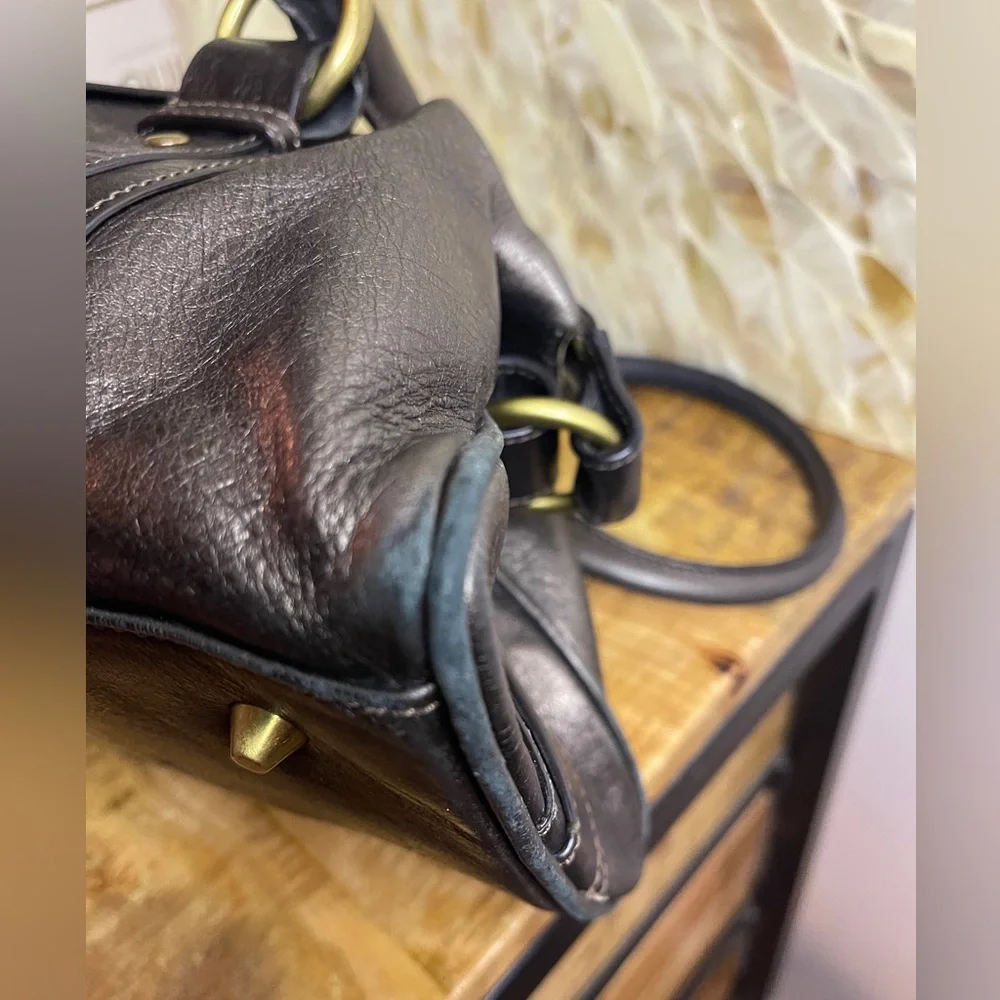 BURBERRY Metallic Leather Barrel Bag Satchel - Picture 14 of 14